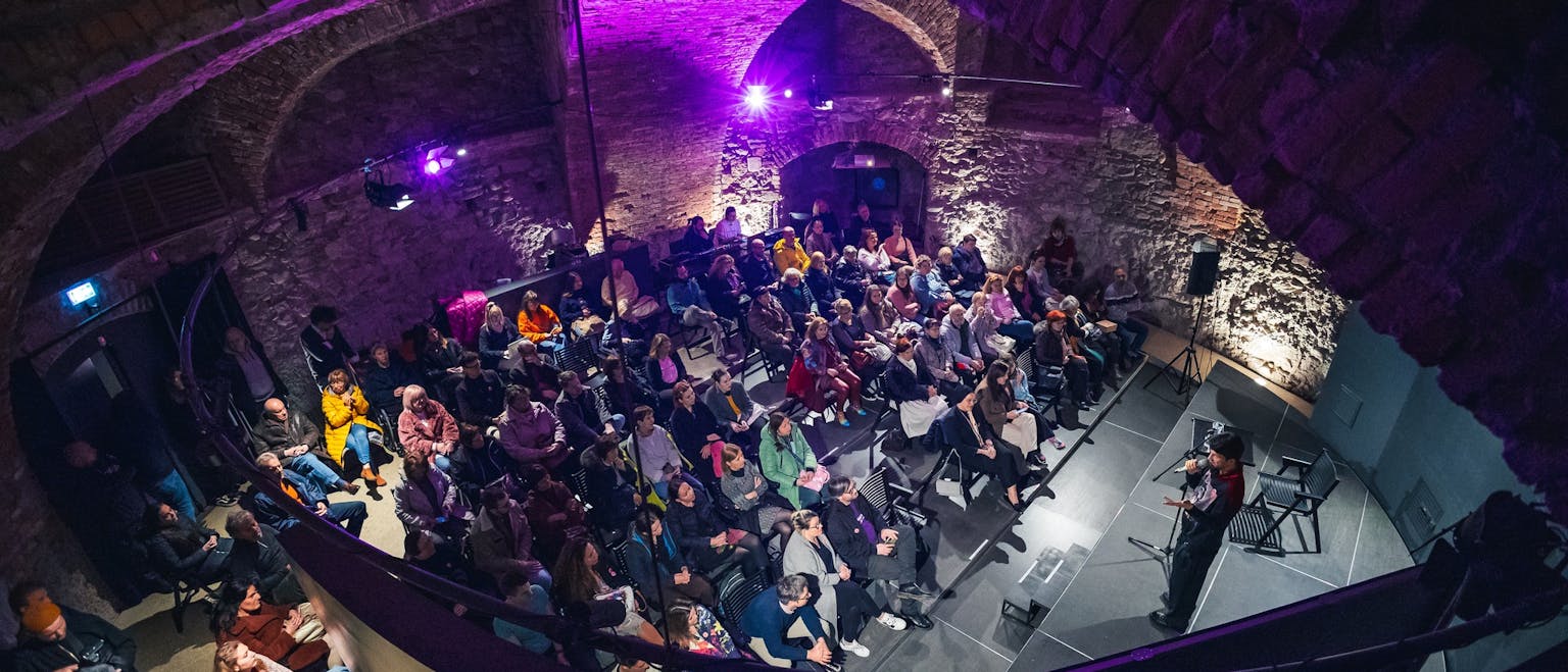 Expert talks and panel discussions